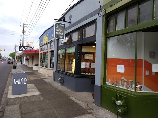 Wine Store «Mom and Pop Wine Shop», reviews and photos, 6908 NE Sandy Blvd, Portland, OR 97213, USA