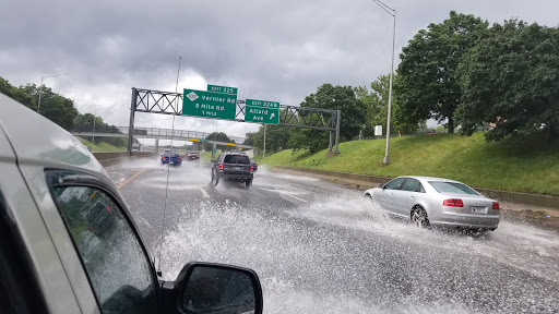 Park «Salter Memorial Park», reviews and photos, 19430 Harper Ave, Harper Woods, MI 48225, USA