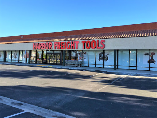 Harbor Freight Tools, 995 E Los Angeles Ave, Simi Valley, CA 93065, USA, 