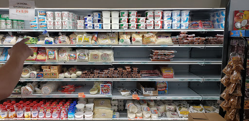 Grocery Store «Supermercado LomaBonita», reviews and photos, 4207 E Hwy 13, Savage, MN 55378, USA