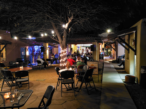 American Restaurant «Monterey Court», reviews and photos, 505 W Miracle Mile, Tucson, AZ 85705, USA