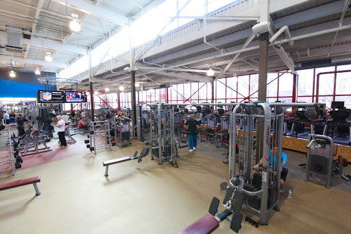 Gym «The Edge Fitness Clubs Milford», reviews and photos, 125 Old Gate Ln, Milford, CT 06460, USA