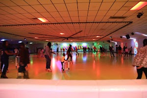 Coachlite Skate Center - photo 30