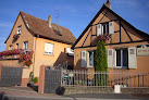 Gîte La Vigne Buissonnière : Location de vacances dans gîtes de 2 à 6 personnes avec terrasse, jardin, proche Munster, Colmar, Eguisheim, Kaysersberg, situés au calme dans domaine viticole à Wettolsheim, Haut-Rhin, Alsace Wettolsheim