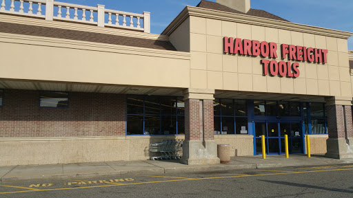 Hardware Store «Harbor Freight Tools», reviews and photos, 270 Peninsula Blvd, Hempstead, NY 11550, USA