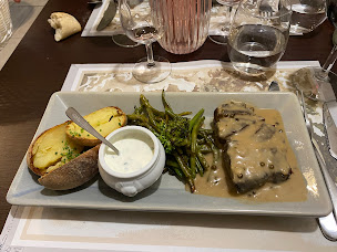 Photo n°35 de La Yauberge à La Motte-Ternant ()