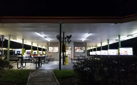 Sonic Drive-In image