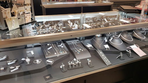 Department Store «T.J. Maxx», reviews and photos, 230 W Virginia St, Crystal Lake, IL 60014, USA