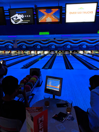 Bowling Alley «Brunswick Zone Chesterfield Lanes», reviews and photos, 176 Four Seasons Shopping Center, Chesterfield, MO 63017, USA