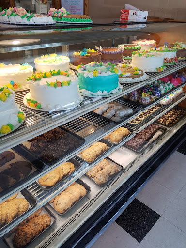 Bakery «Mandeville Bake Shop», reviews and photos, 2203 Florida St, Mandeville, LA 70448, USA