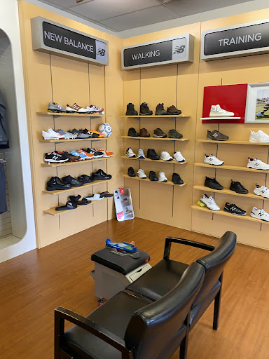 Shoe Store «New Balance Westchester», reviews and photos, 350 Tarrytown Rd, White Plains, NY 10607, USA