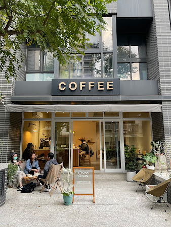 Chüan Chuan Coffee捲捲咖啡(正門在捷運邊側 請從中正路236巷進入) 公休日請見IG