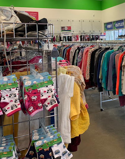 Thrift Store «Goodwill Store, Outlet Center & Donation Center», reviews and photos, 571 Hepburn Rd, Avondale, PA 19311, USA