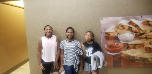 Movie Theater «AMC Dine-In Athens 12», reviews and photos, 1575 Lexington Rd, Athens, GA 30605, USA