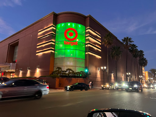 Target, 2195 Glendale Galleria, Glendale, CA 91210, USA, 
