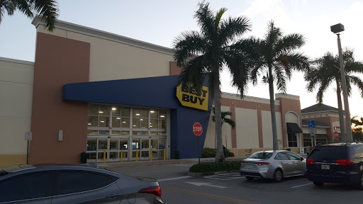 Electronics Store «Best Buy», reviews and photos, 3300 NW 62nd Ave, Margate, FL 33063, USA