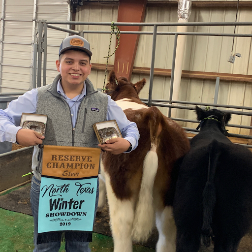 Peacock's Feed / Boutique & Gifts / Propane Refill Station