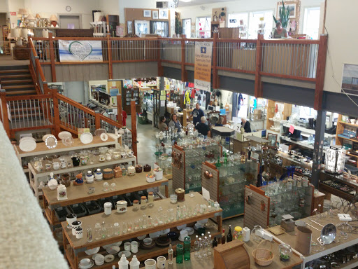 Thrift Store «Senior Thrift - Benefitting Island Senior Resources», reviews and photos, 5518 Woodard Ave, Freeland, WA 98249, USA