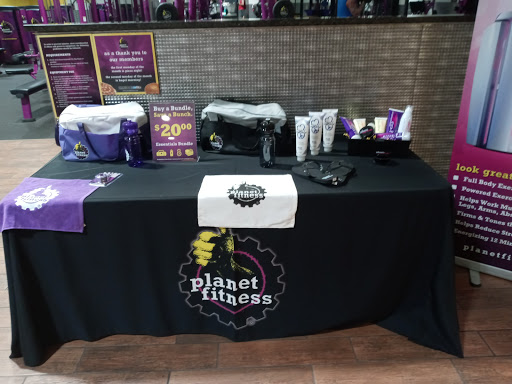 Gym «Planet Fitness», reviews and photos, 11141 US Hwy 19 N, Clearwater, FL 33760, USA