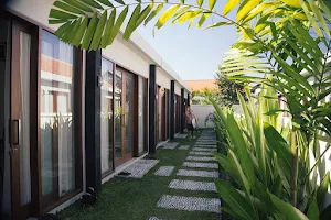 Canggu Beach Inn image