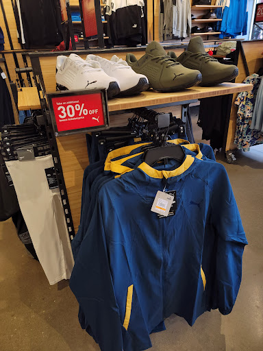 Shoe Store «PUMA», reviews and photos, 1650 Premium Outlet Blvd #333, Aurora, IL 60502, USA