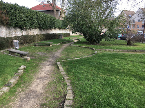 Parc de l’ancien cimetière des protestants à Groslay