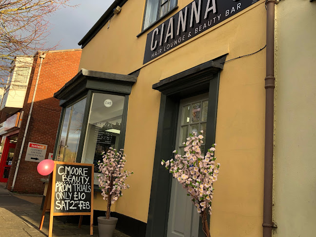 Ciannas Hair Lounge & Beauty Bar - Swindon