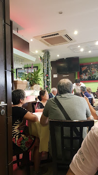 Atmosphère du Restaurant vietnamien Le Lotus à Paris - n°16
