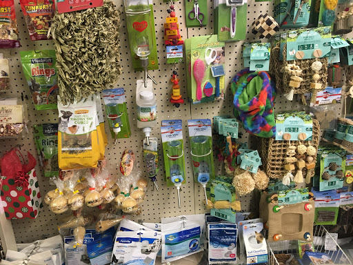 Pet Supply Store «Pet Headquarters», reviews and photos, 501 E Main St B, Palmyra, PA 17078, USA