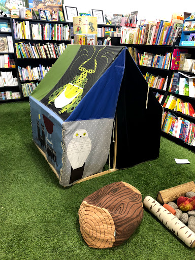 Book Store «Kinokuniya Book Store», reviews and photos, 2540 Old Denton Rd #114, Carrollton, TX 75006, USA