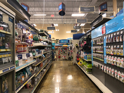 Pet Supply Store «PetSmart», reviews and photos, 369 Tarrytown Rd, White Plains, NY 10607, USA