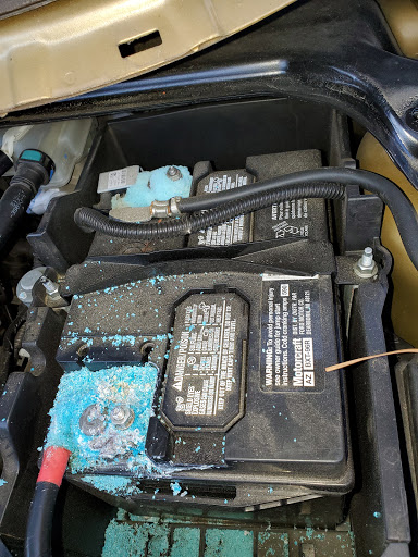 Car Repair and Maintenance «Quick Lane Tire & Auto Center», reviews and photos, 5406 Market St, Wilmington, NC 28405, USA