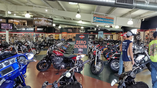 Harley-Davidson Dealer «Signature Harley-Davidson», reviews and photos, 1176 Professional Dr, Perrysburg, OH 43551, USA