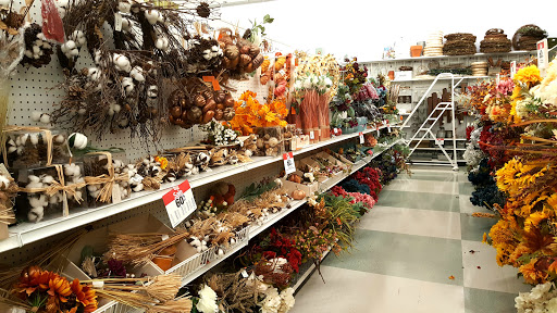 Fabric Store «Jo-Ann Fabrics and Crafts», reviews and photos, 20550 E 13 Mile Rd, Roseville, MI 48066, USA