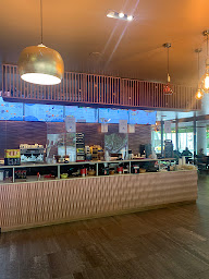 Photo n°22 de Eat and Co à Saint-Denis ()