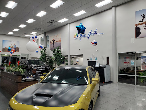 Used Car Dealer «Mac Haik Chrysler Dodge Jeep Ram», reviews and photos, 12111 Katy Fwy, Houston, TX 77079, USA