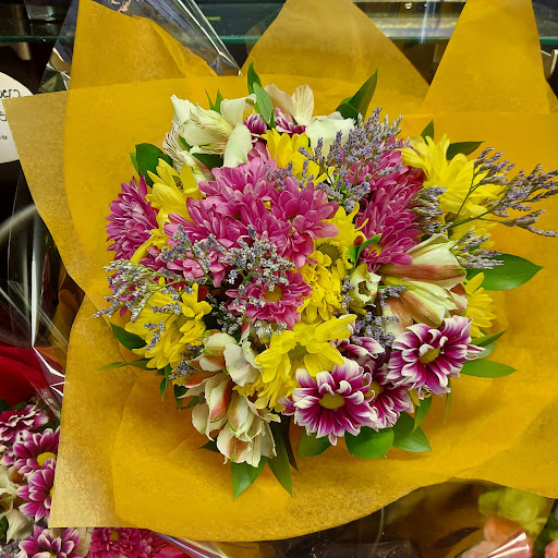 Florist «Gulfport Florist», reviews and photos, 1410 58th St S, Gulfport, FL 33707, USA