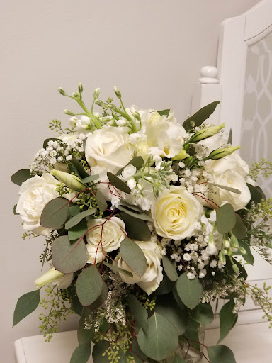 Florist «AAA Florist», reviews and photos, 1277 W 6th St, Corona, CA 92882, USA