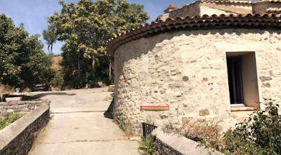 La Petite Tour de Pierrefeu à Sainte-Jalle