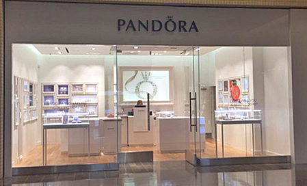 Jewelry Store «PANDORA Jewelry - NorthPark Center Dallas Texas», reviews and photos, 8687 N Central Expy #1712, Dallas, TX 75225, USA