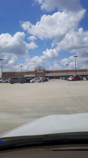 Grocery Store «Kroger Marketplace», reviews and photos, 6315 Garth Rd, Baytown, TX 77521, USA