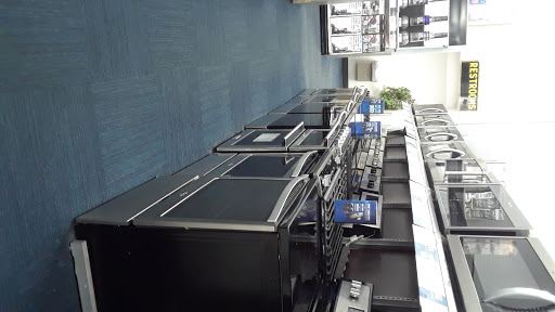 Electronics Store «Best Buy», reviews and photos, 34940 Emerald Coast Pkwy #150, Destin, FL 32541, USA