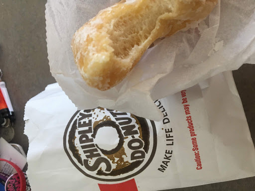 Donut Shop «Shipley Do-Nuts», reviews and photos, 501 E Abram St, Arlington, TX 76010, USA