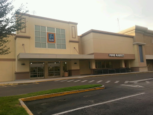 Supermarket «ALDI», reviews and photos, 620 E Brandon Blvd, Brandon, FL 33511, USA