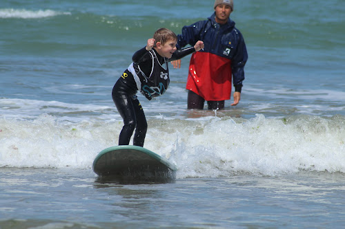 Surfing Locquirec à Locquirec