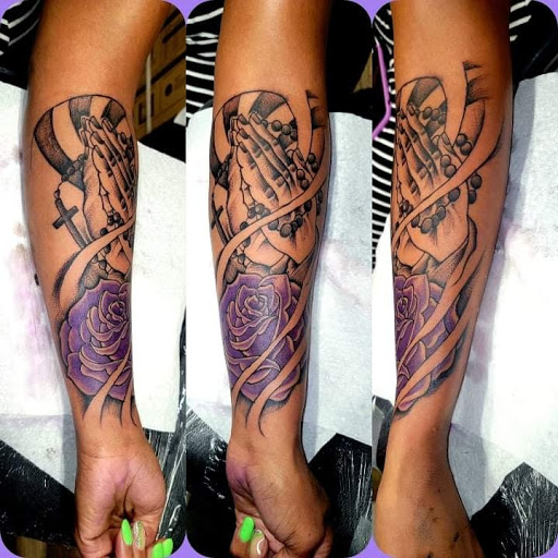 Explore star tattoo ideas, creative tattoo ideas in Akron, available at King of Art LLC