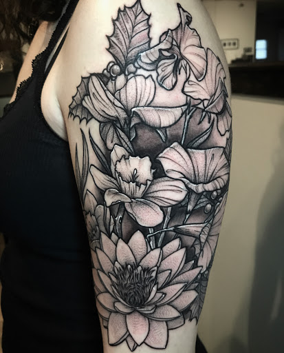 Tattoo and Piercing Shop «Lucky 13 Tattoos and Body Piercing», reviews and photos, 314 W Main St, Kutztown, PA 19530, USA