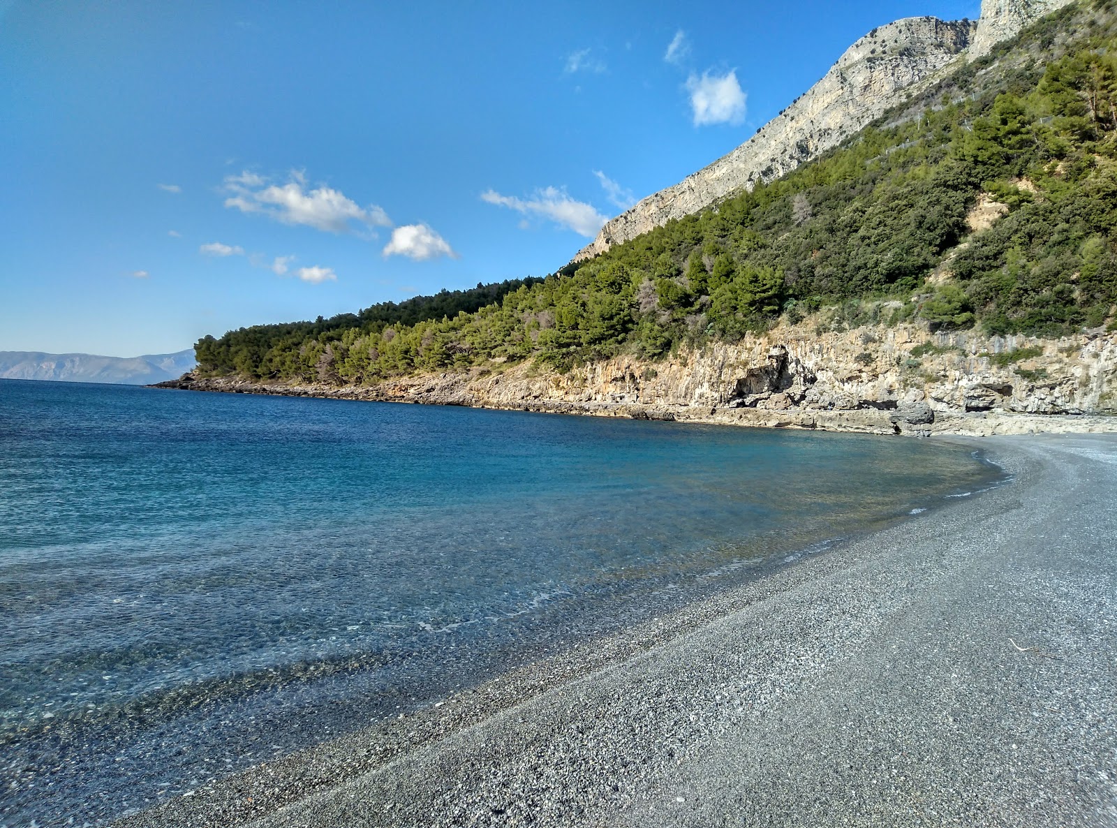 Φωτογραφία του Spiaggia di Fiumicello παροχές περιοχής
