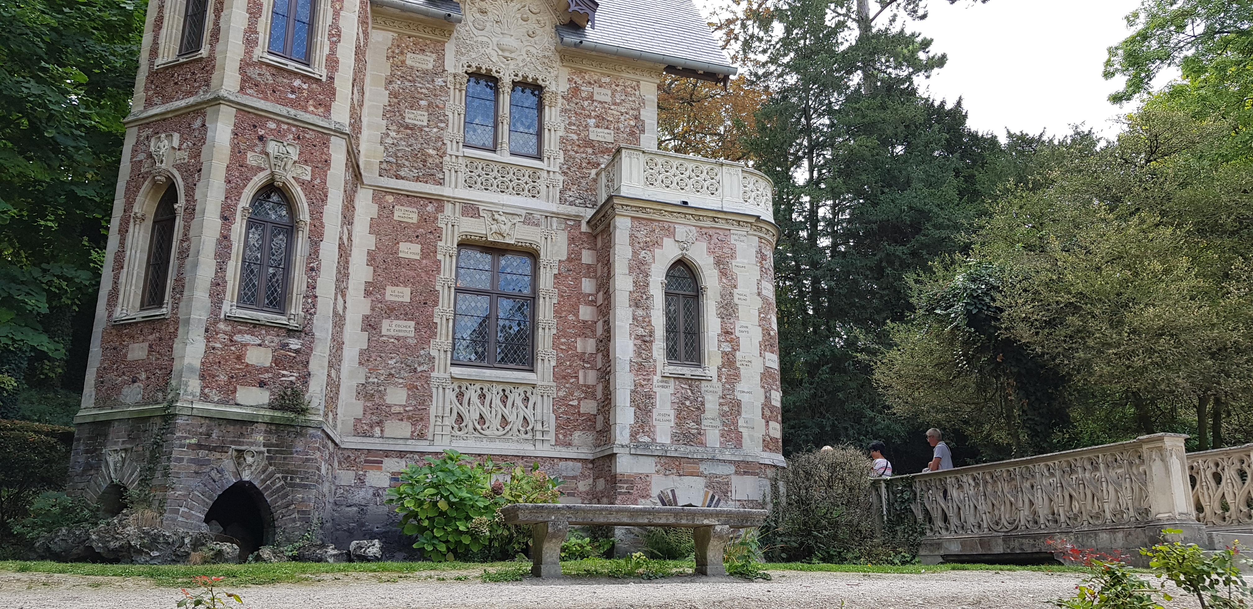 Photo n° 9 de l'avis de Hooman.e fait le 13/09/2019 à 00:06