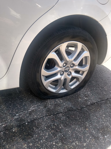 Tire Shop «Discount Tire Store - Columbia Heights, MN», reviews and photos, 5280 Central Ave NE, Columbia Heights, MN 55421, USA